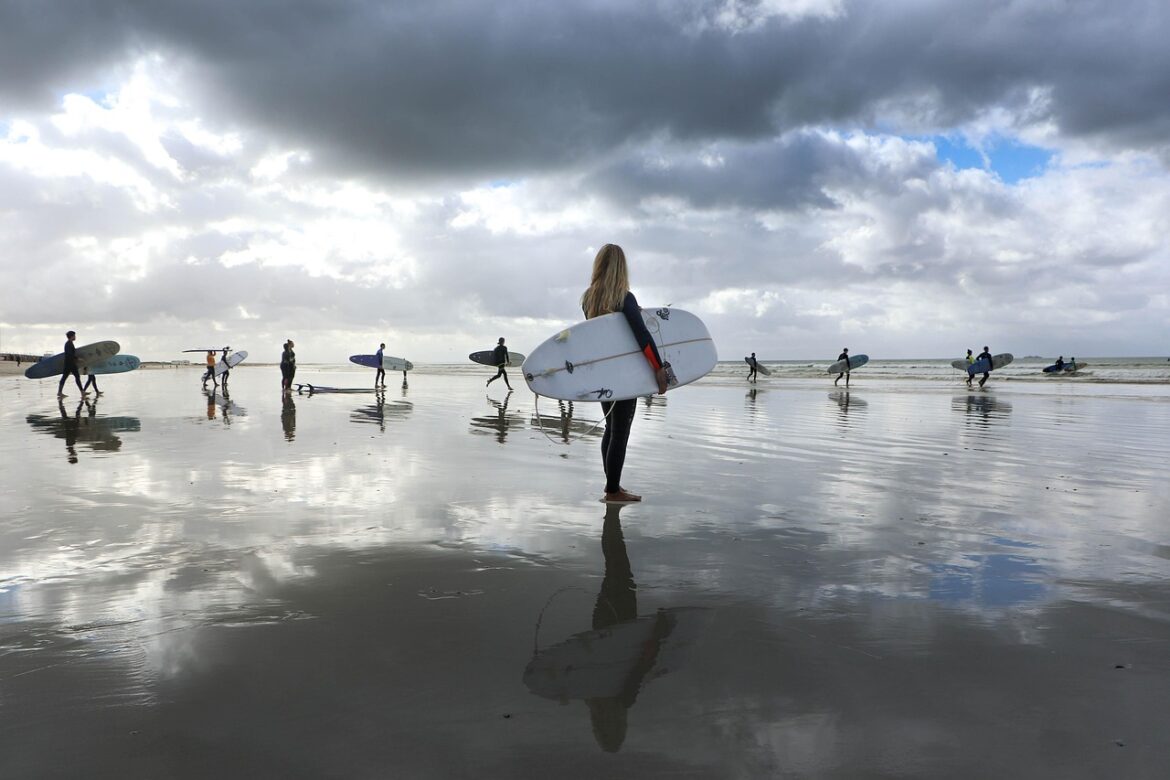 Sportlicher Urlaub am Strand: Die besten Surfspots in Europa