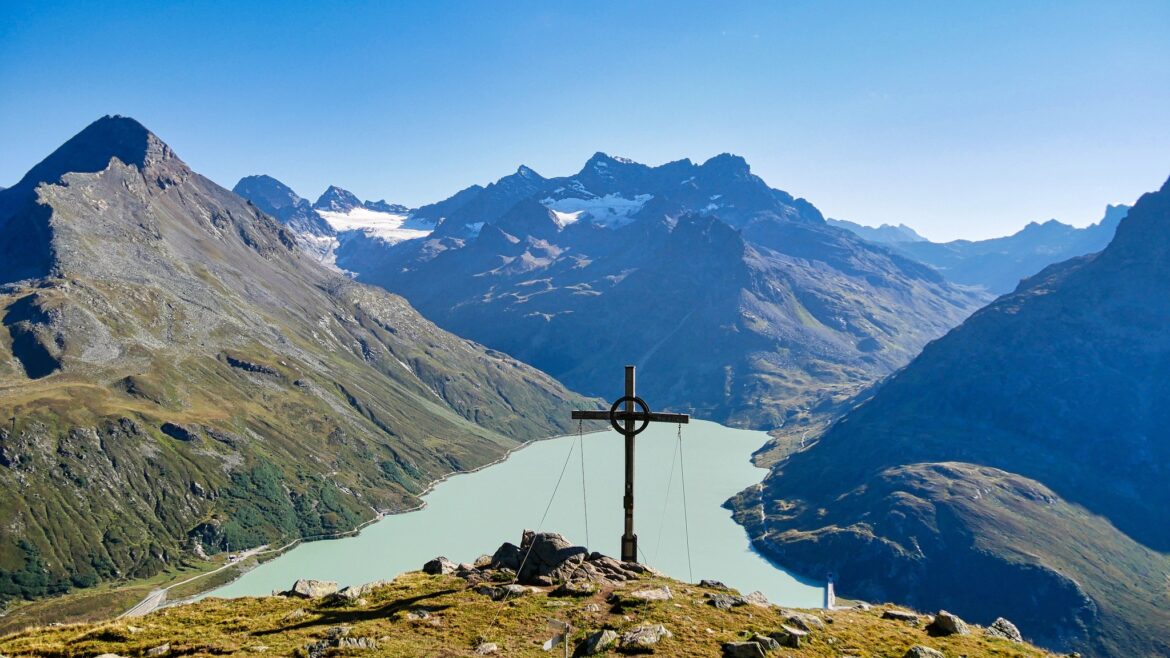 Stubaital: Gletscherwelt und Genusskultur in Tirol