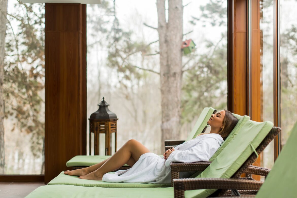 Wellness im Schwarzwald: Zwischen Tannenwäldern, Thermalkultur und Ruhe